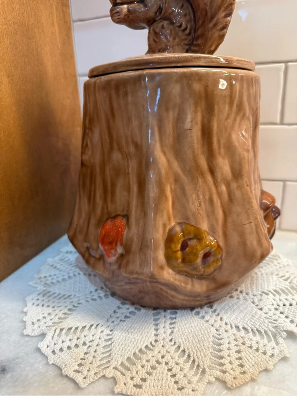 Brown Ceramic Squirrel Cookie Jar - Decorative Food Storage